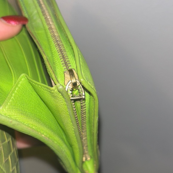 Bottega Venetia Green Woven Leather wallet - Picture 11 of 13